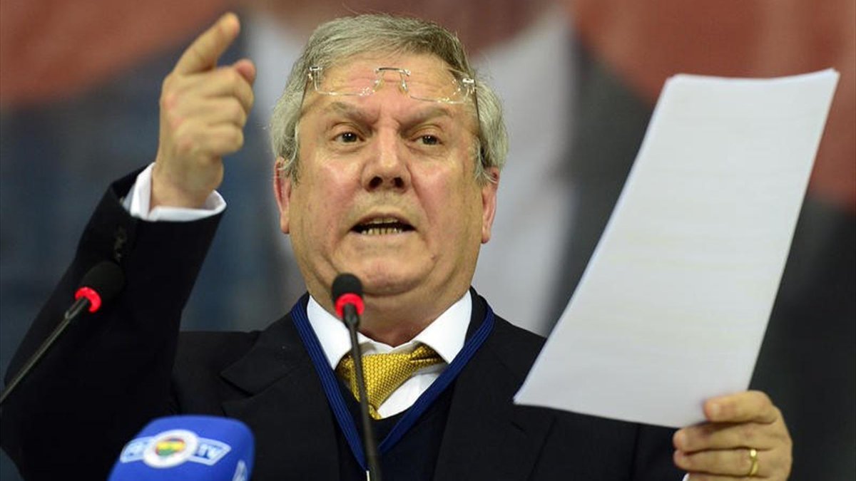 Haber1905Sports's tweet photo. PFDK, Fenerbahçe Başkanı Aziz Yıldırım'a 45 gün hak mahrumiyeti ve 30.000 TL para cezası verdi.😀😀😀 https://t.co/1D27GAulwe