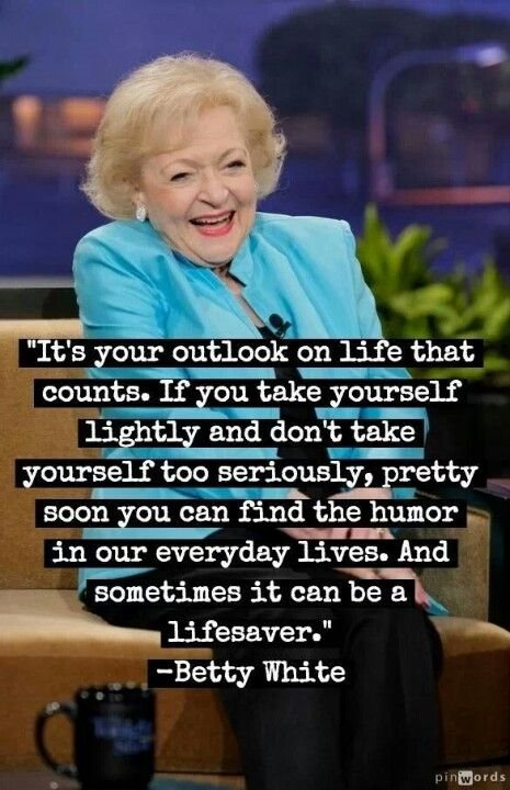 pixeostar's tweet photo. Happy birthday Betty White https://t.co/uZJgiydQK3