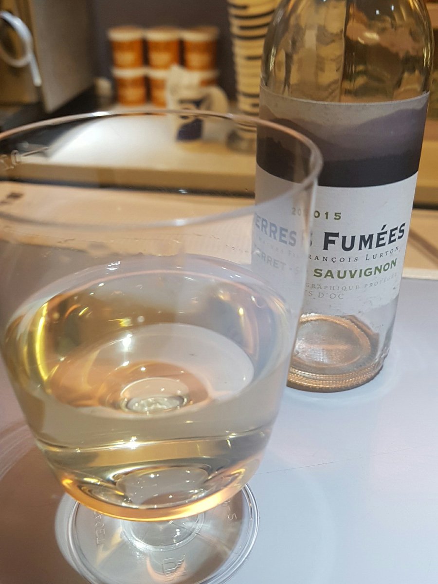 TrickiG's tweet photo. #TrainBuffet β€β€ https://t.co/eSaiSnROR6