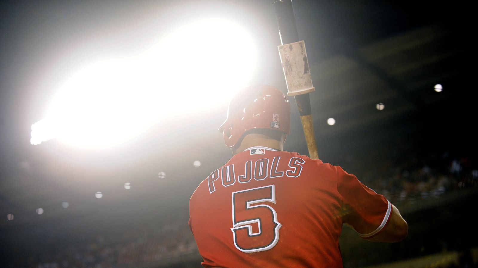 Happy birthday to the oldest Halo, Albert Pujols 