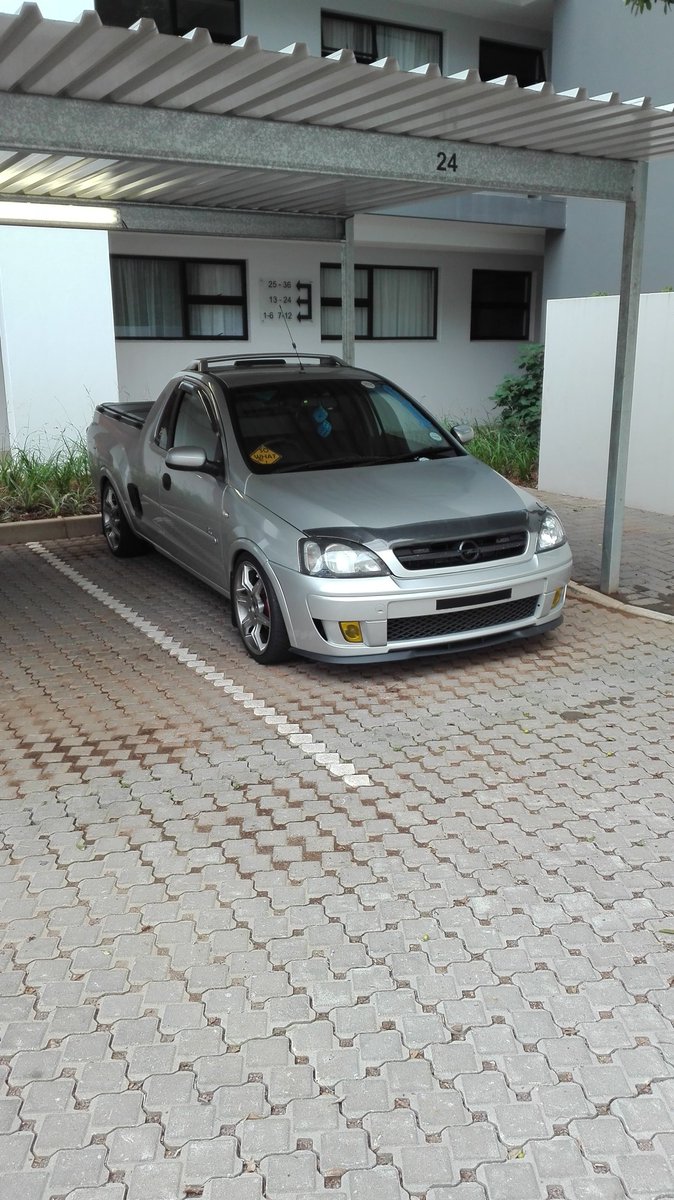Opel16v tweet picture