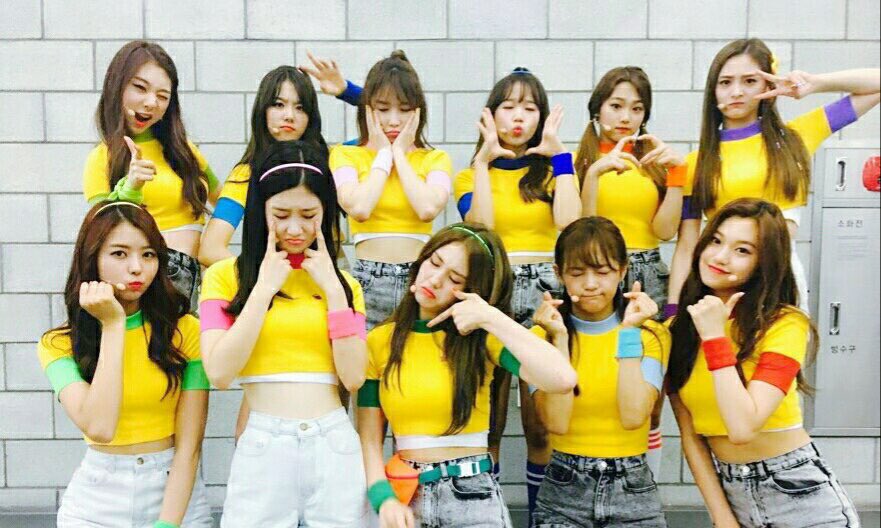 _kimsejeongs's tweet photo. aww the mv brought back precious memories - it's been a year of ups and downs but grateful for everything #ThankYouIOI #소나기 #아이오아이 https://t.co/Gmt0jIlC0A