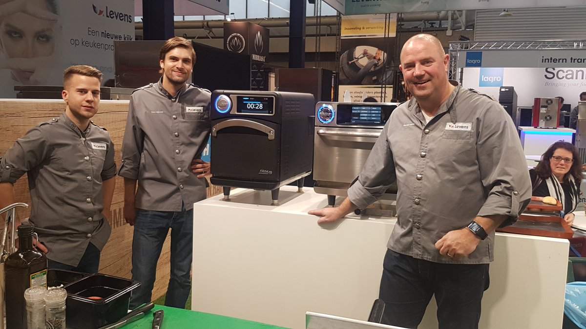 Team Turbochef gaat hard  #turbochef #snelsteoven #snelsteteam
Wil je weten hoe jouw keuken de snelste keuken kan worden?