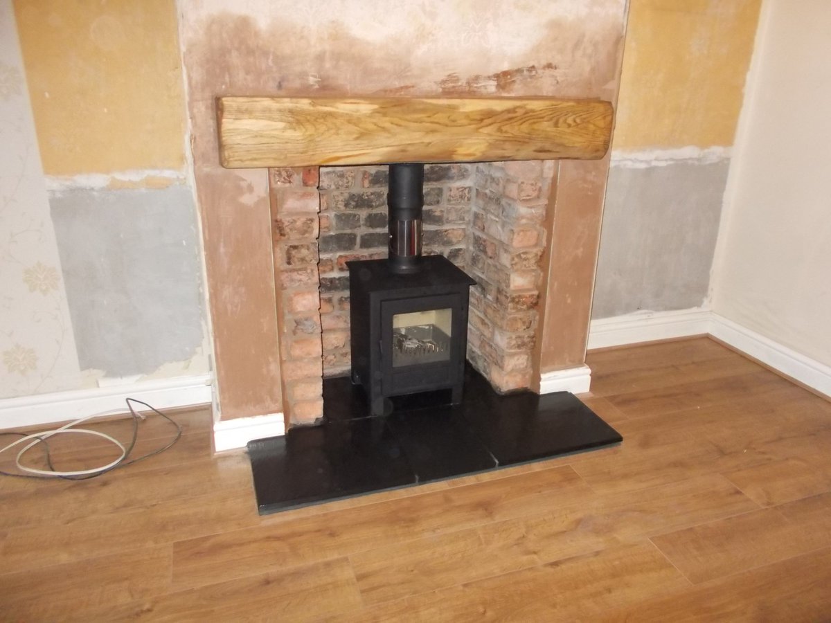 HotStuffStoves's tweet photo. A selection of fits with the Esse One multi fuel stove in the last couple of weeks #defraapproved #bargainstove @ESSE1854 @WirralLifeMag https://t.co/DxRof9UDpP