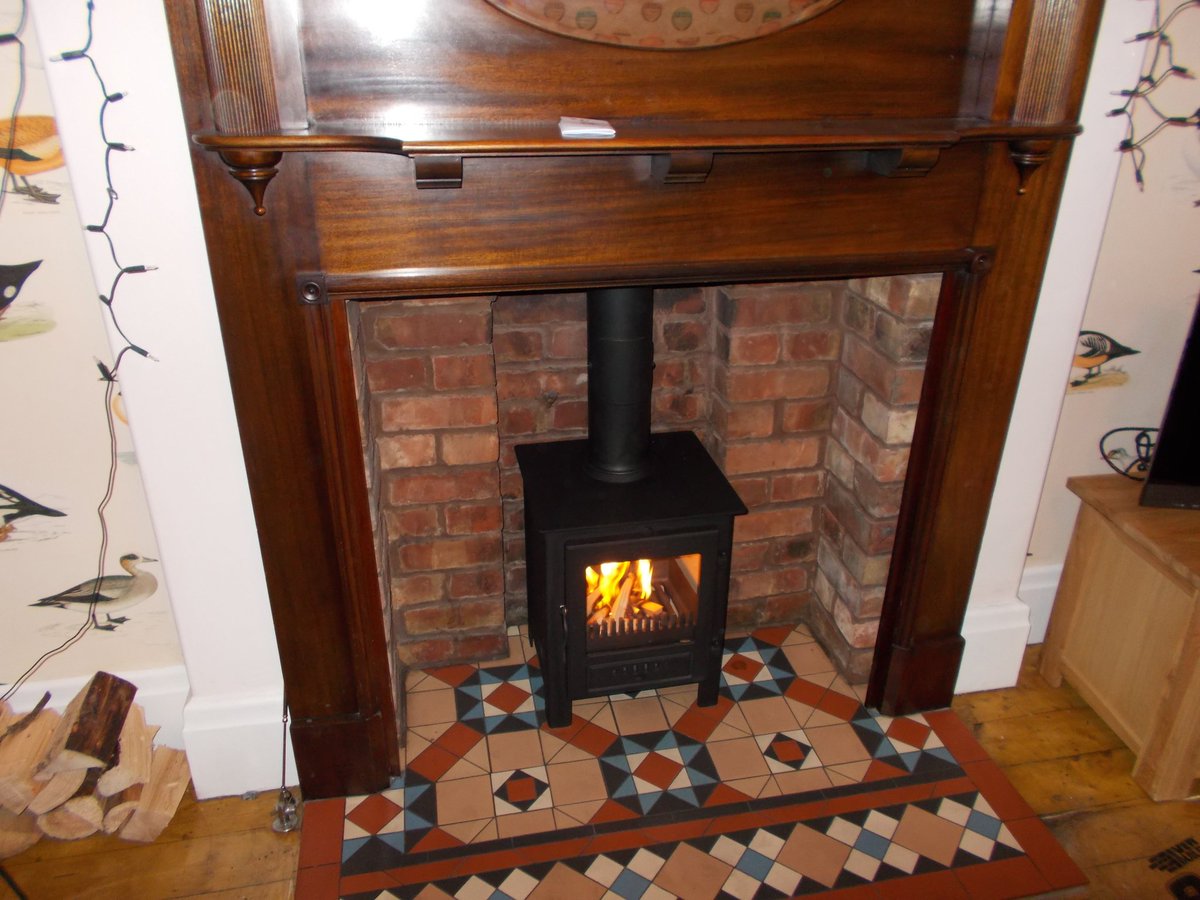 HotStuffStoves's tweet photo. A selection of fits with the Esse One multi fuel stove in the last couple of weeks #defraapproved #bargainstove @ESSE1854 @WirralLifeMag https://t.co/DxRof9UDpP
