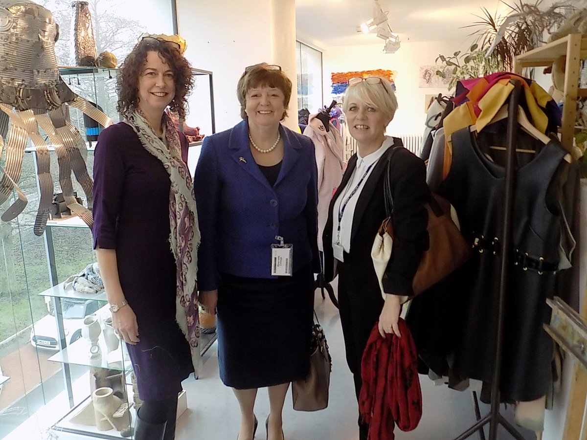crontoncoll's tweet photo. We were delighted to welcome High Sheriff of #Cheshire Mrs Kathy Cowell OBE DL at #Cronton today for a tour of our campus. @sheriff_high https://t.co/FtUZ5U6udx