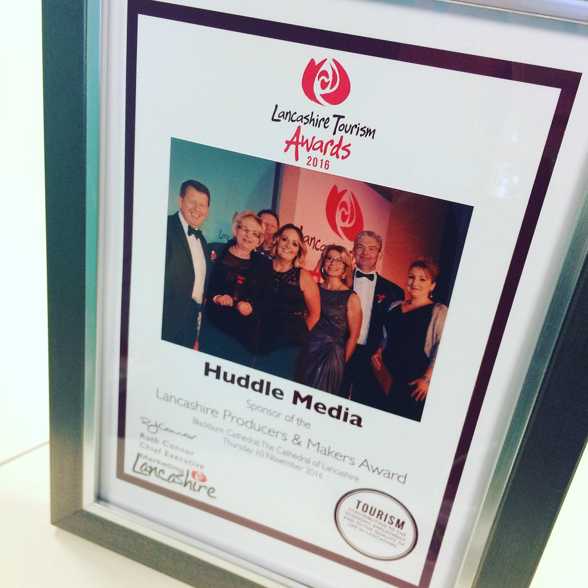 HuddleMedia's tweet photo. Look what arrived in the post! 😁 Big thanks @MarketingLancs! #WhatANight #LTA16 #ProudSponsors https://t.co/8ThPV1lY5B