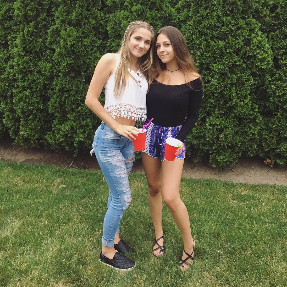 sammdcl's tweet photo. happy bday to my sis & pretty much the only person i post pics w. love u always n forever lex💕👑 #iwantabrandnewwhip #skrtskrt #guccipolo https://t.co/f7RxRLPHe3