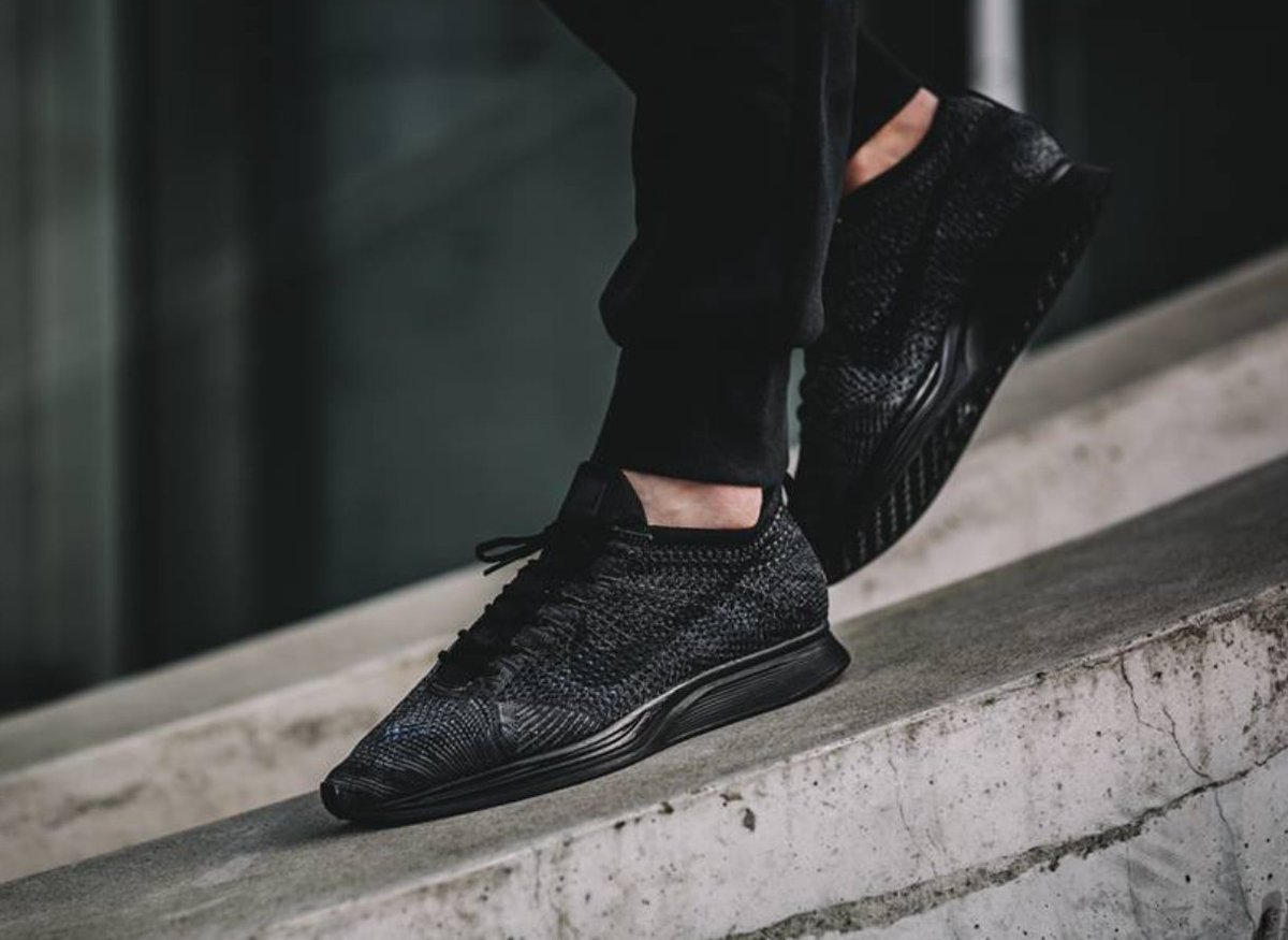 IcySoleOnline's tweet photo. STEAL!
Grab the Nike Flyknit Racer ‘MIDNIGHT’ now only $120 with code SAVE20NOW (Retail $150)
FREE SHIPPING!
LINK:https://t.co/ZhrIpIKwEY https://t.co/Jn384c2YGo