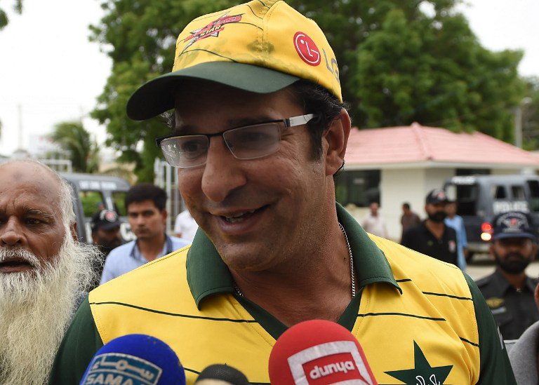 Wasim Akram withdraws road rage case dnai.in/dKLK https://t.co/Y46u8pvgMy