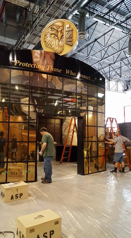 RWExhibits's tweet photo. This week we are gearing up for the #SHOTShow in Las Vegas! #Tradeshow #Exhibit #BoothBuilders #SHOTShow2017 https://t.co/K4acXZJ7uy