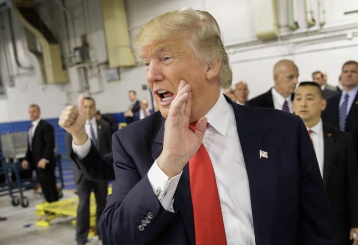 trumpneckvagina's tweet image. @realDonaldTrump : 
&quot;Make sure nobody finds out, that in 2 yrs, we&apos;re staffing the whole line with fukkin robots!&quot; #MAGA #trump #UsingRobots