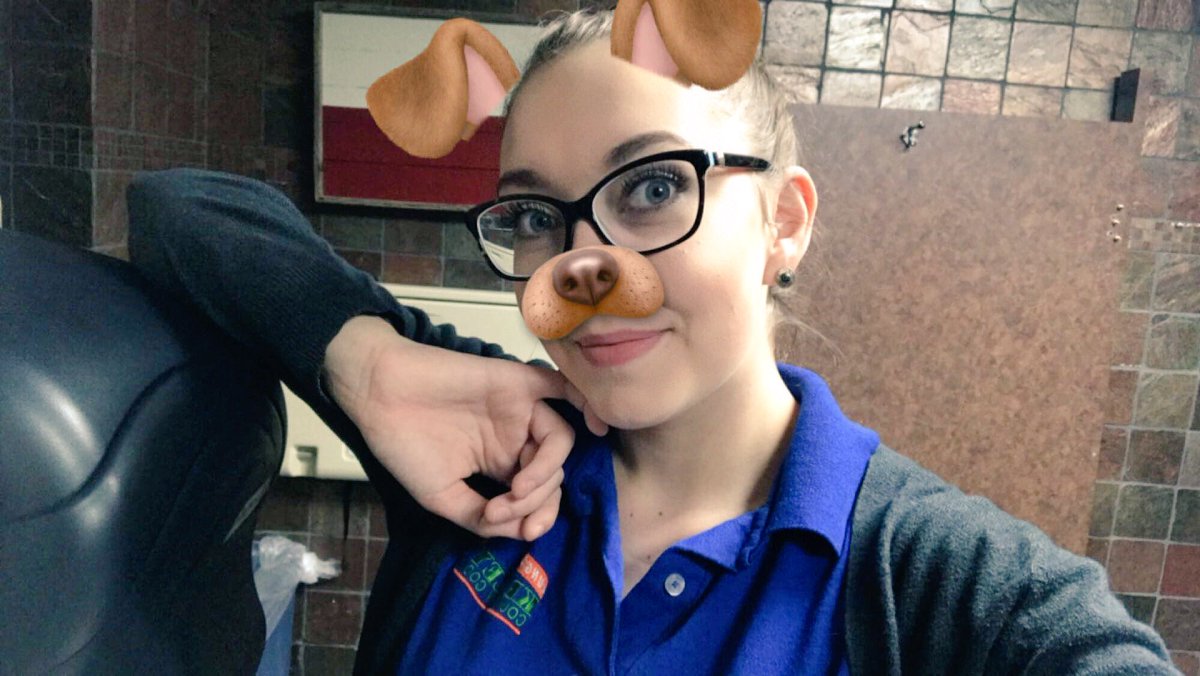 beccersyeah's tweet photo. #hofilter #workisslowaf https://t.co/xgXFWWvGeg
