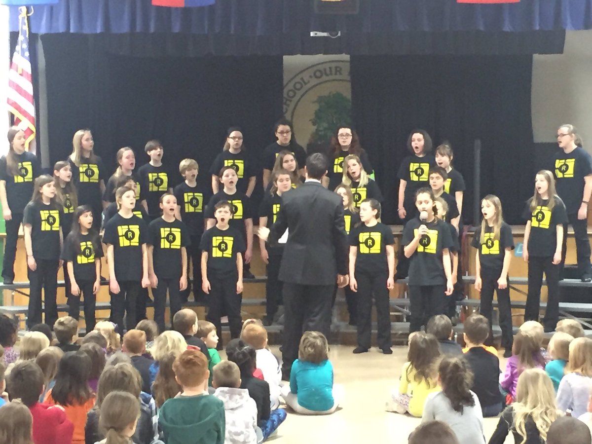 amylpatton's tweet photo. Enjoying the beautiful voices of Reed 6th grade Select Singers! @officialSPS @ReedAcademy1 https://t.co/WBg9VPjZPo