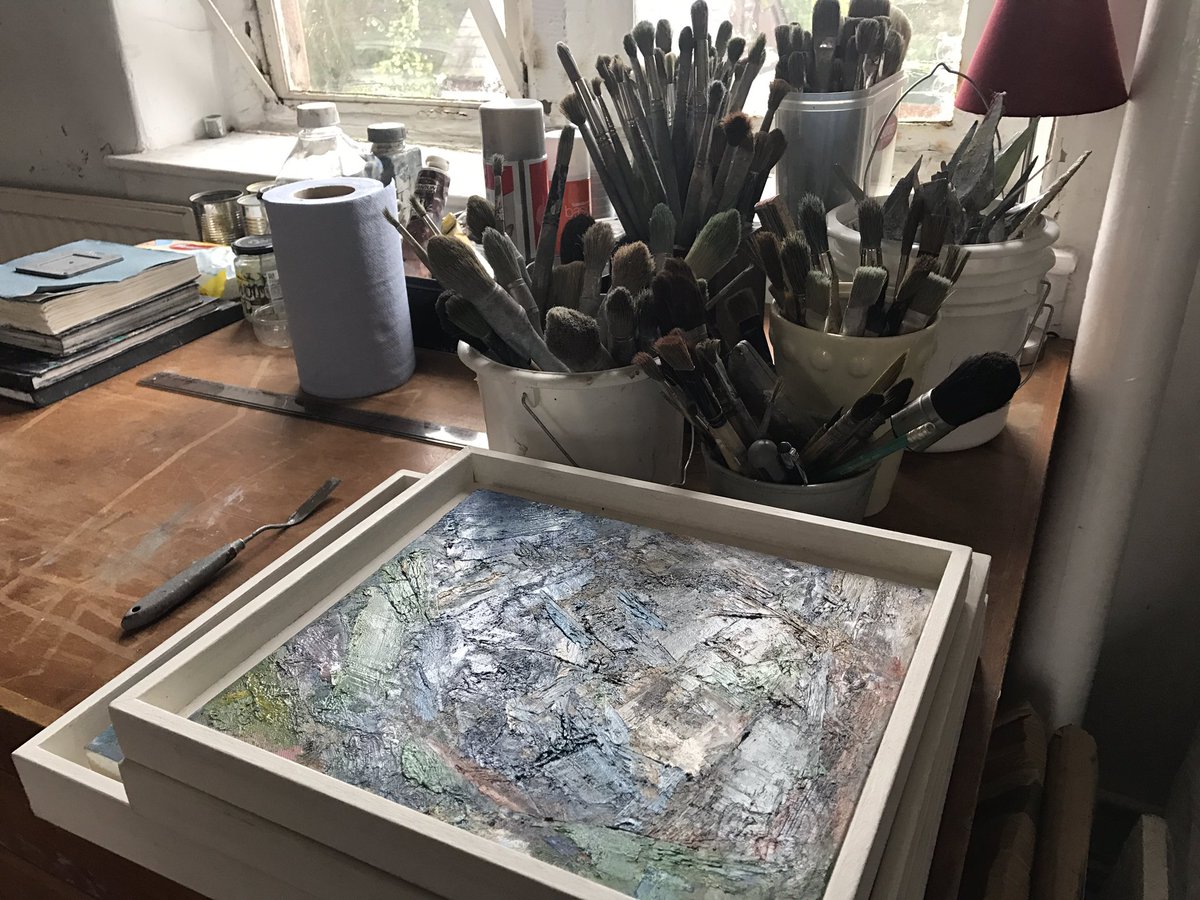 CollectArtLymm's tweet photo. Great meeting with @iannorris2 today in his studio. Gearing up for his solo show 'Room with a View' later in the year #roomwithaview https://t.co/v07iarZMQ7