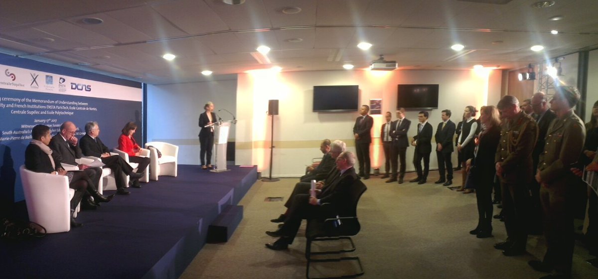 gloerbst's tweet photo. Signing ceremony between @Flinders & @Polytechnique @ENSTAParisTech @centralesupelec @CentraleNantes @dcnsgroup #AusFrEd #XAUS https://t.co/PqUZctfp2L