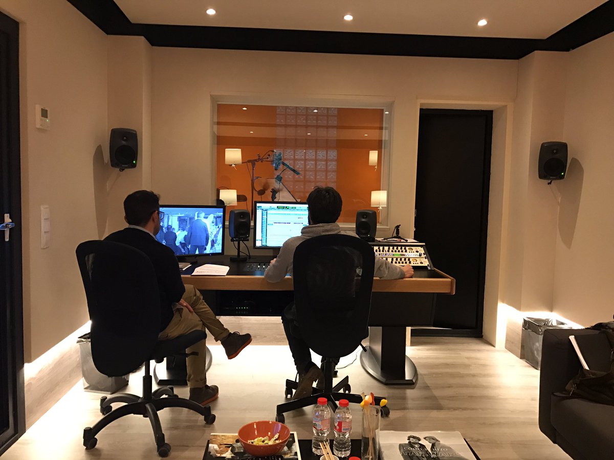 Completada la locució del primer capítol de "Bogeria a la pastisseria" amb en <a href="/escriba1906/">Christian Escribà</a> a <a href="/tv3cat/">TV3 és ara @Som3Cat</a> QUIN PROGRAMA TAN DOLÇ!!!