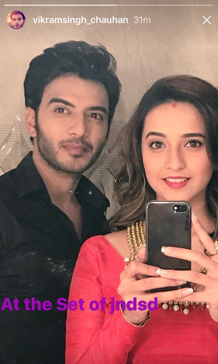 SerkanplusEda's tweet photo. WOW, I love waking up to #ShiVik &amp; #ViTharv 😭😭❤ wokay, #ShiVik are giving me heart palpitations &amp; butterflies 😭 look at them😏 #JNDSD 🔥🔥 https://t.co/gGv96XdlOc