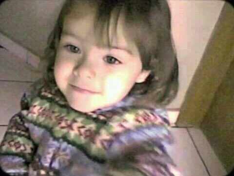 Vsounds_fans's tweet photo. ¿Y quién iba pensar que esta ternurita se convirtiera en TODO para nosotros hoy en día?❤Felices 16🎉@angieevazquezzz https://t.co/bQMrXk8Feh