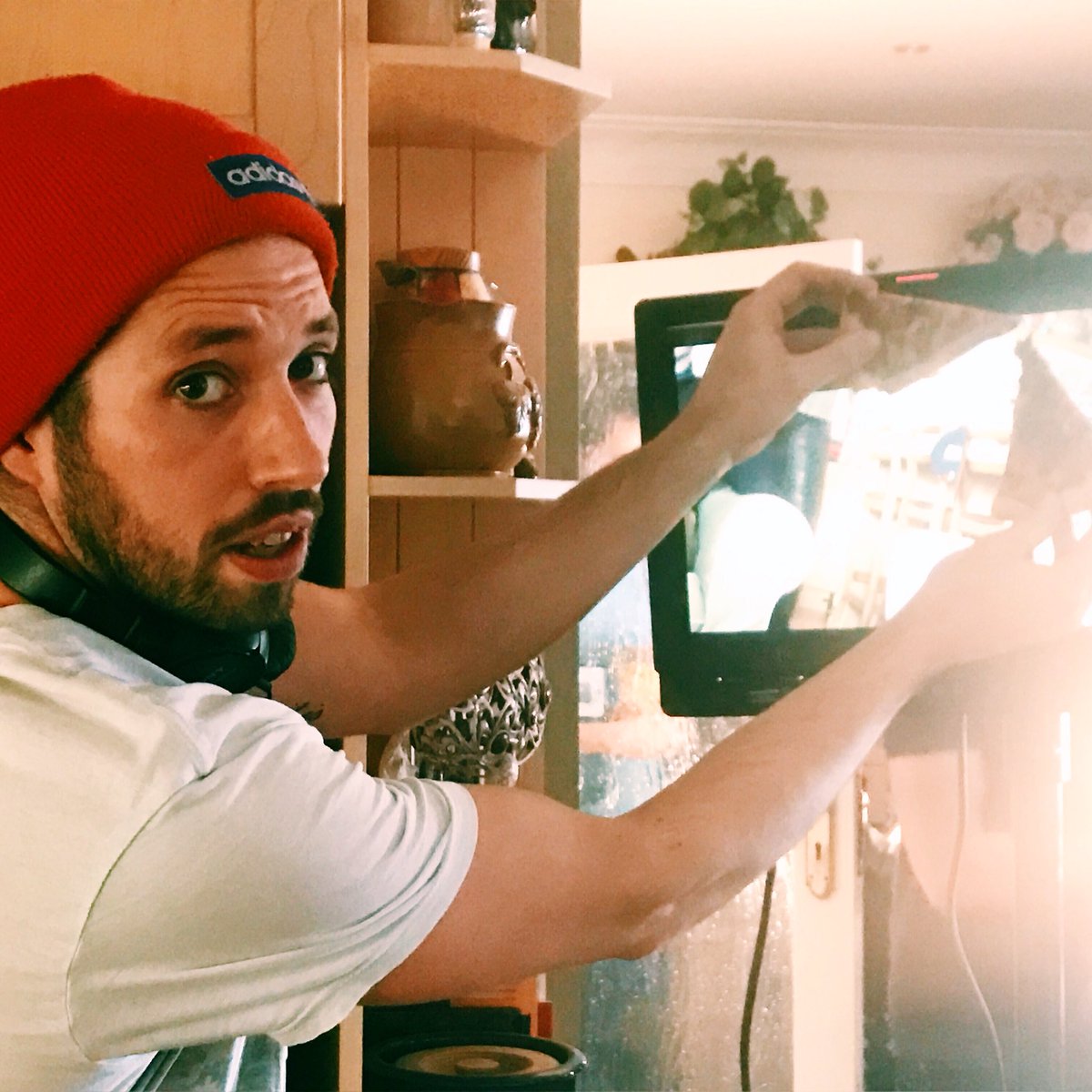 publicisdublin's tweet photo. Using Pete's pizza for framing is both effective and delicious.🍕 #TwoBirds #Shoot #BTS #Film #Advertising https://t.co/YcSukN7TZR
