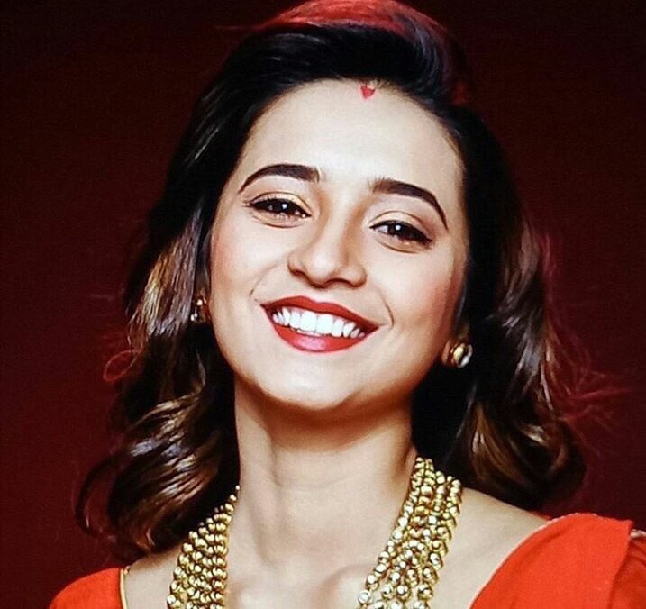 SerkanplusEda's tweet photo. Woah! She's so stunning 🔥 I can't.. Too much happiness in one day, I can't bear all of this #ShivaniSurve you like? @MamtaYPatnaik 😏 https://t.co/Cy68APawNH