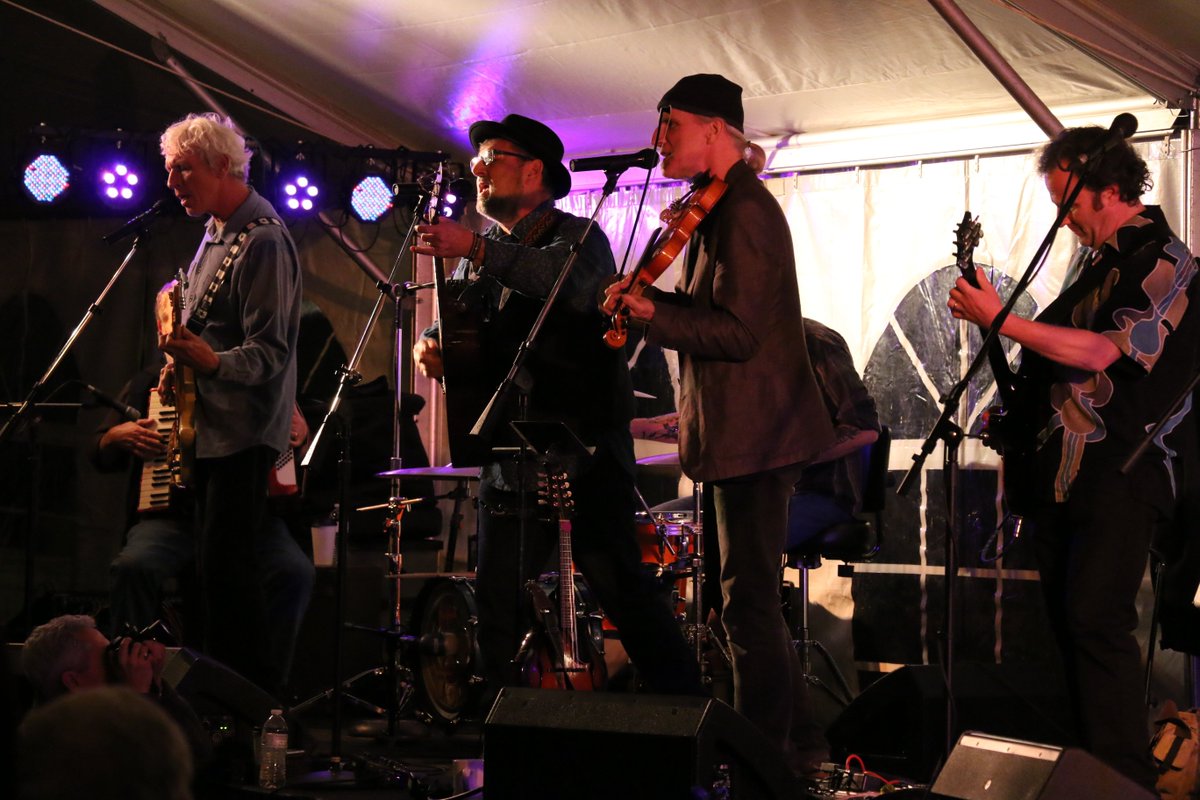 Wmbgbiz's tweet photo. TERRIFIC year for @winterbluesjazz! Thanks for 4 days of fun and great music! #wbjf2017 #williamsburg #wmbg https://t.co/GTSlRCo7rI
