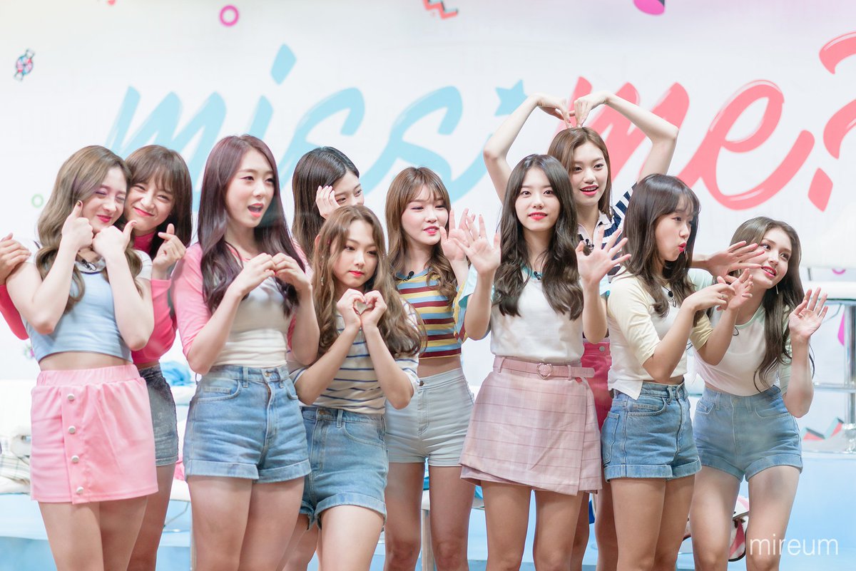 mireum_0's tweet image. 소 : 소리없이
나 : 나는
기 : 기다릴게. 너희 아이오아이를..