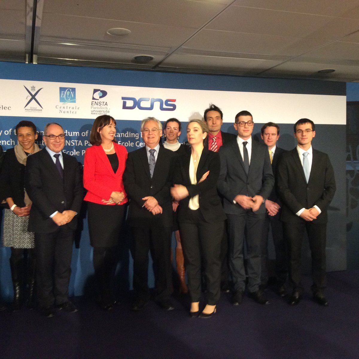navalgroup's tweet photo. Alain Guillou #dcns déclare lors de la signature avec les grandes écoles "l'innovation est au cœur du futur programme australien #AusFrEd https://t.co/Lry9aZljcl
