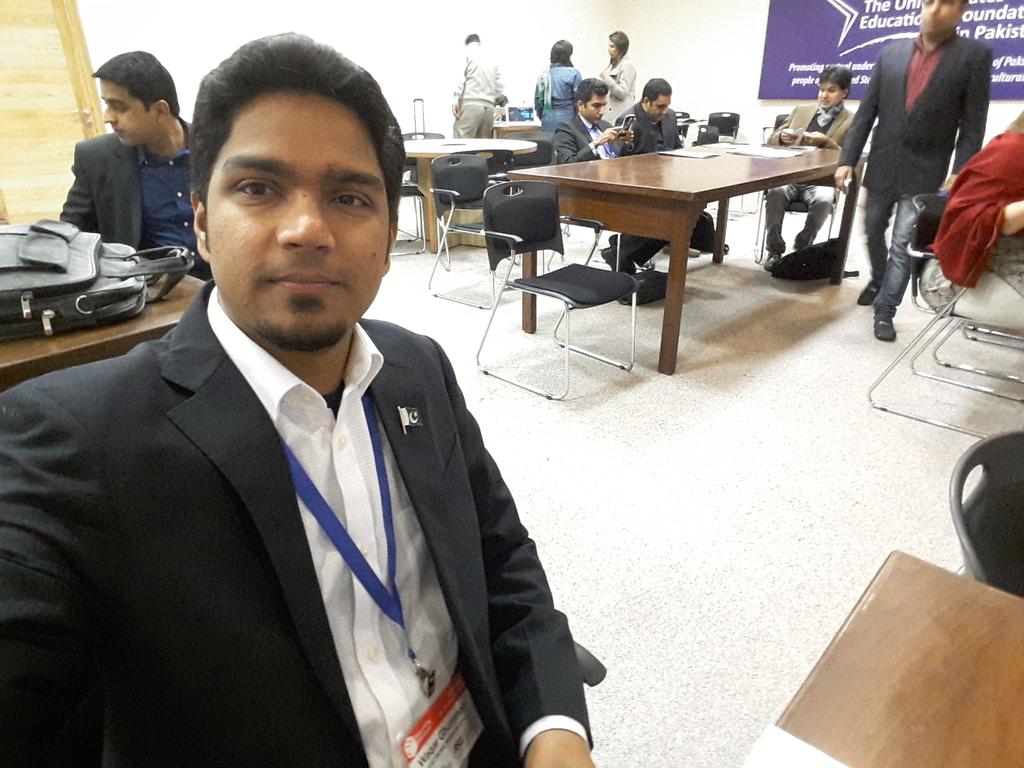 WaqarGhumman's tweet photo. Thank u @DrBillASU @poulsont @jasonhmanning
#ReportingElections #Workshop #Lahore #ASU #MF360 https://t.co/IyodNj2Mxd