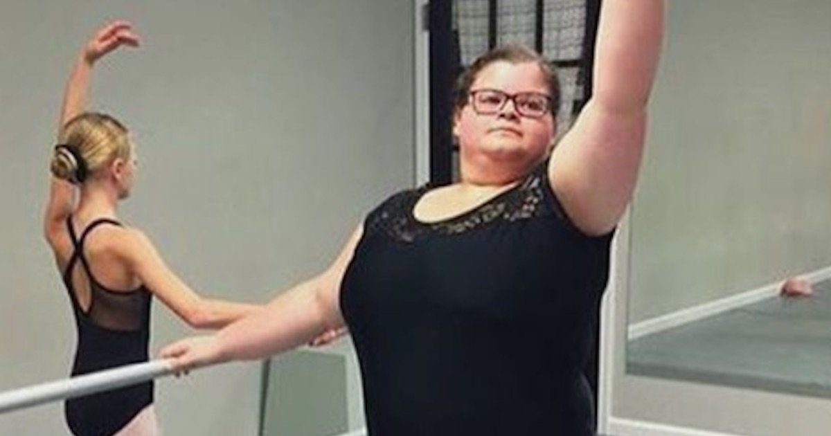 someecards's tweet photo. This teen ballerina is breaking stereotypes with her awesome dance moves. https://t.co/gtj1sdo2Xu https://t.co/n4V9ZMeXGa