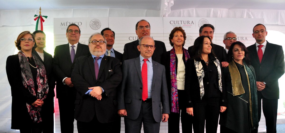 LaDignaMetafora's tweet photo. Nuevos cargos, viejas caras en la Secretaría de Cultura
https://t.co/CjzDIHT7oM https://t.co/72N8iEN23X
