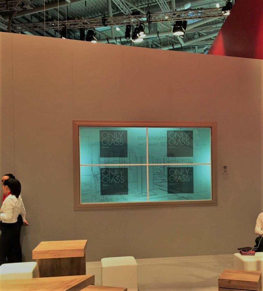ONLYGLASSGMBH's tweet photo. ONLYGLASS @ #BAU17 with incredible #transparentlcddisplay #smartglass #transparentscreen #digitalsignage https://t.co/Cnp9uxNpns