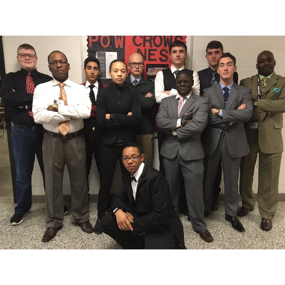 Sundevil_navy's tweet photo. Looking sharp cadets! Ft. CWO4 &amp; Sergeant Major #proffesionaldressday #sundevil_navy https://t.co/RMHKwPCZZm