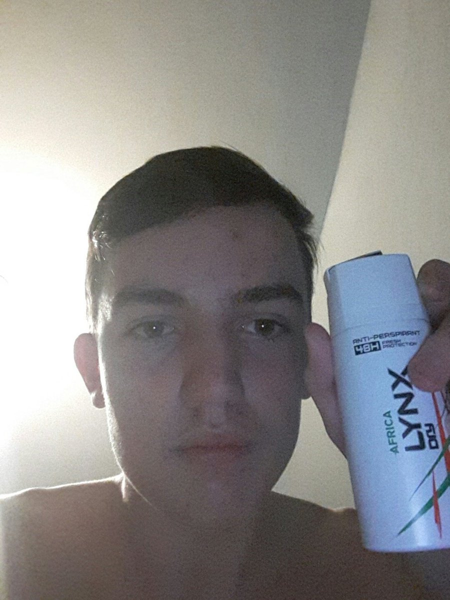 AlexRHodges's tweet photo. Just used some great @lynx deodorant.#fcdeano #lynx #smellgoodfeelgood https://t.co/WXn79Kg3sW