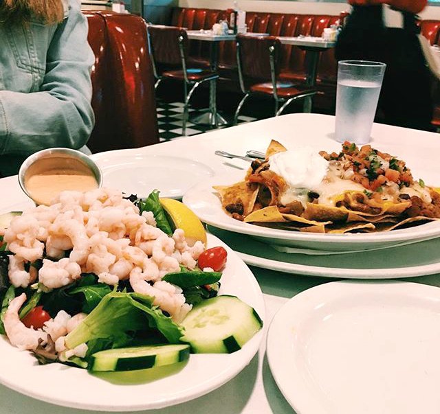 LorisDinerSF's tweet photo. Whether #eatinglight or going for the gooey, we got something for you! | #Instagram by notthinghills. #LorisDinerSF #salad #nachos https://t.co/OZ1SKYiRh3
