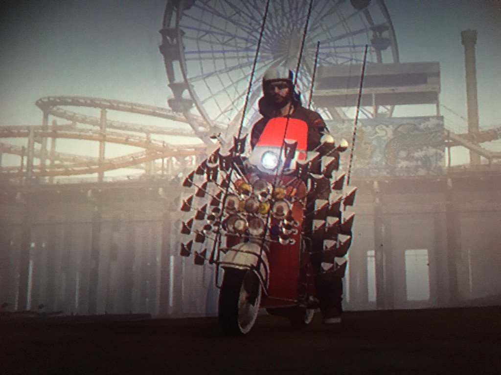 NunneyGunners's tweet photo. Nothing is planned by the sea and the sand. @RockstarGames @The_Used_13 #wearethemods https://t.co/EmR3kEjzf3