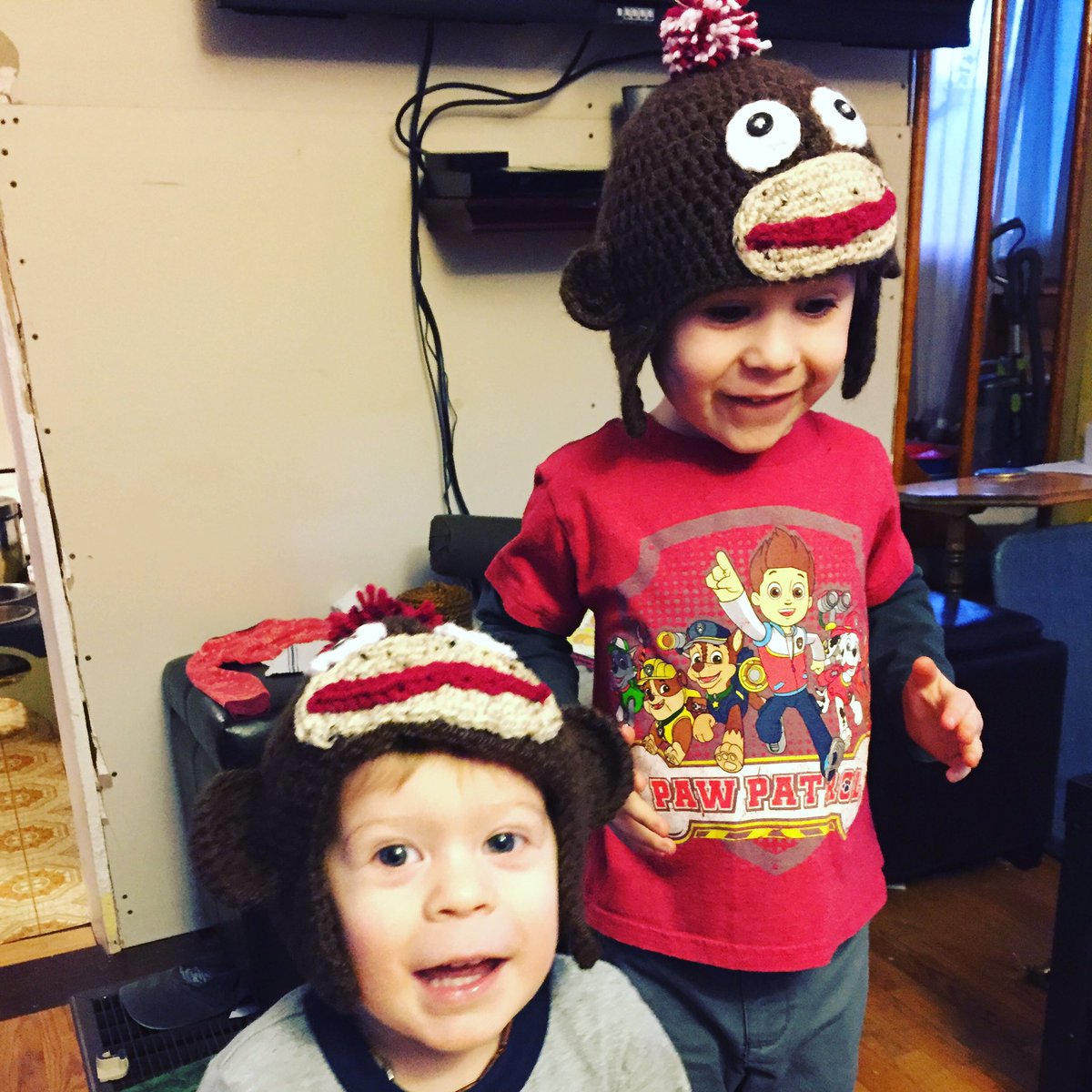 lindseyehman's tweet photo. End result. Pretty sure they were already monkeys. #crochet #boykids https://t.co/I7CRT90dPW