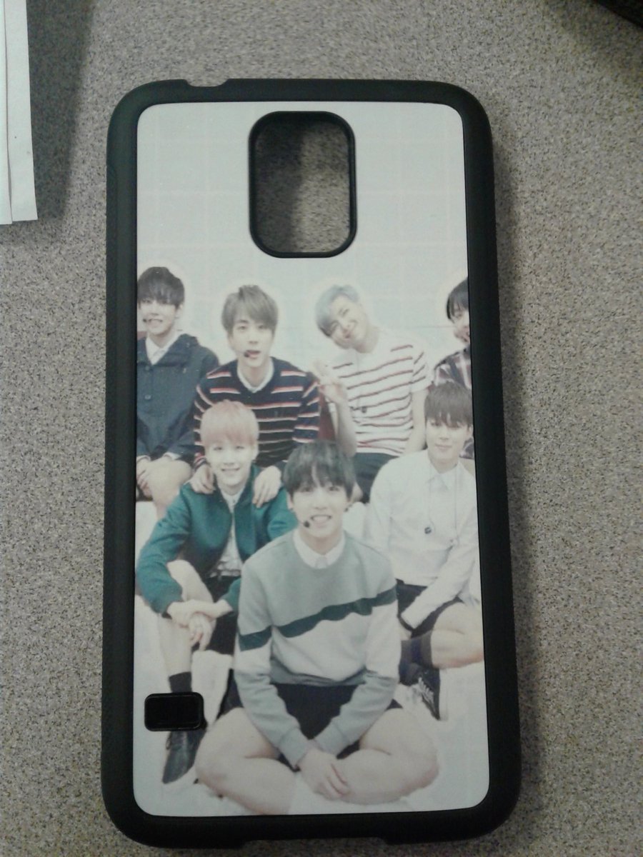 symassi's tweet photo. Miren lo que me acaba de regalar mi amiga de la escuela😭😭la amooo!😍😭😭😭 https://t.co/NMySWY0ou9