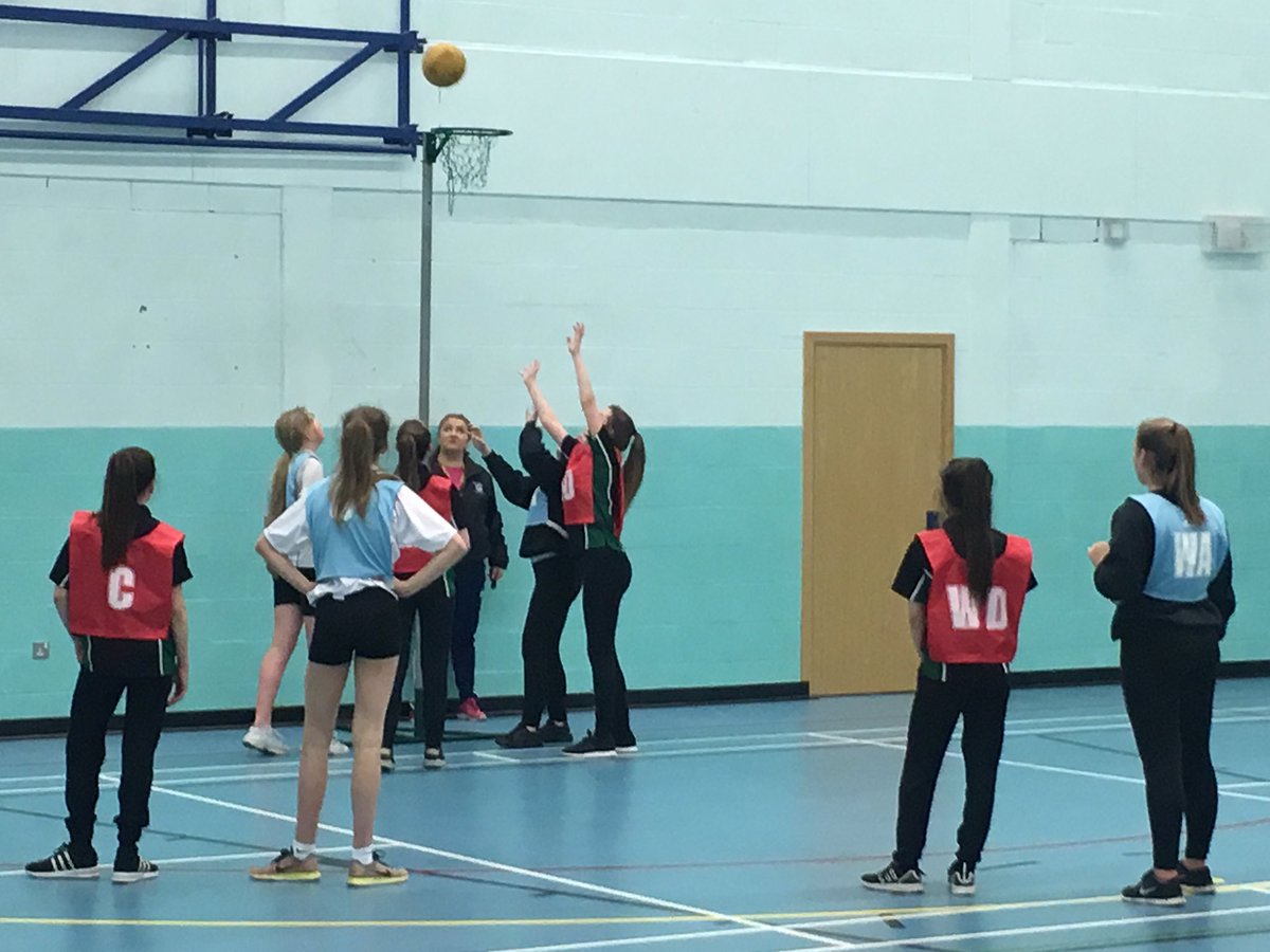 HGHS_PE's tweet photo. Fab performance from Y9s, with a 11-9 win! Tayla with player of the match! #MissWoodsbarmyarmy #teamGrove #Taylathesailor #sailingthrough https://t.co/4HnwladzAX