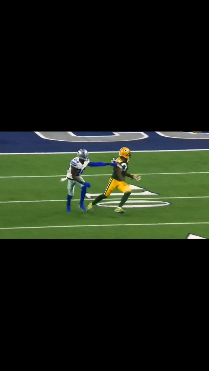 PackNation24's tweet photo. "Refs screwed Dallas" https://t.co/Vx5R47BOxj