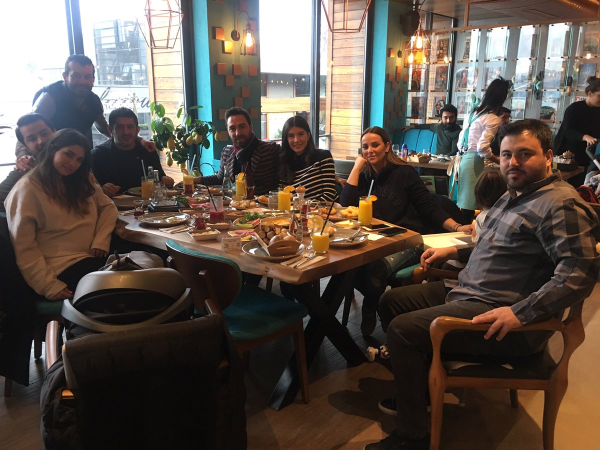 Fahham Kuruçeşme'de dostarla kahvaltı ayağınıza sağlık🙏