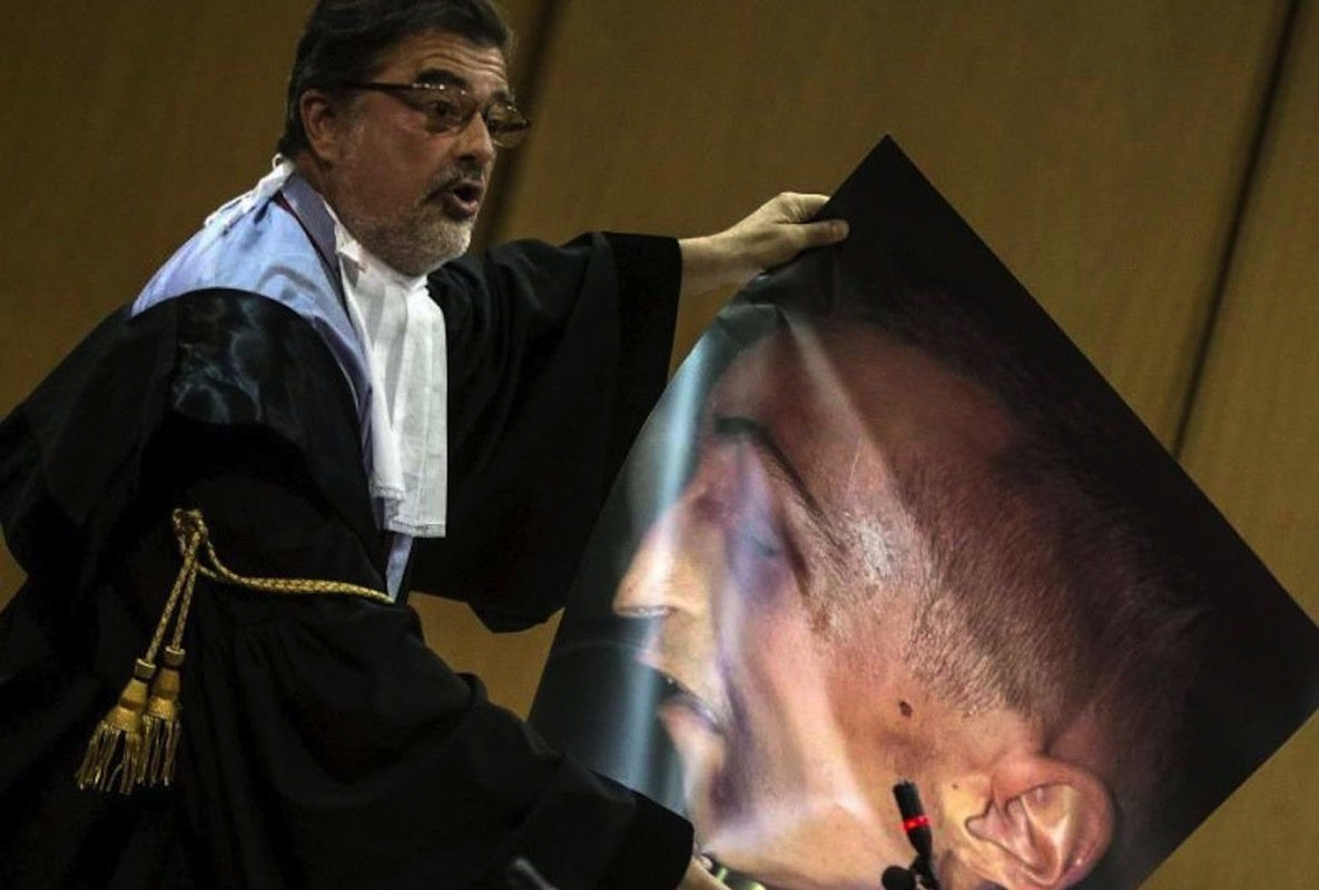 gdaldrocs's tweet image. Oggi può iniziare il percorso della verità sull'omicidio di Stefano #Cucchi.
Noi, da tempo, sappiamo già chi è STATO! #vialadivisa