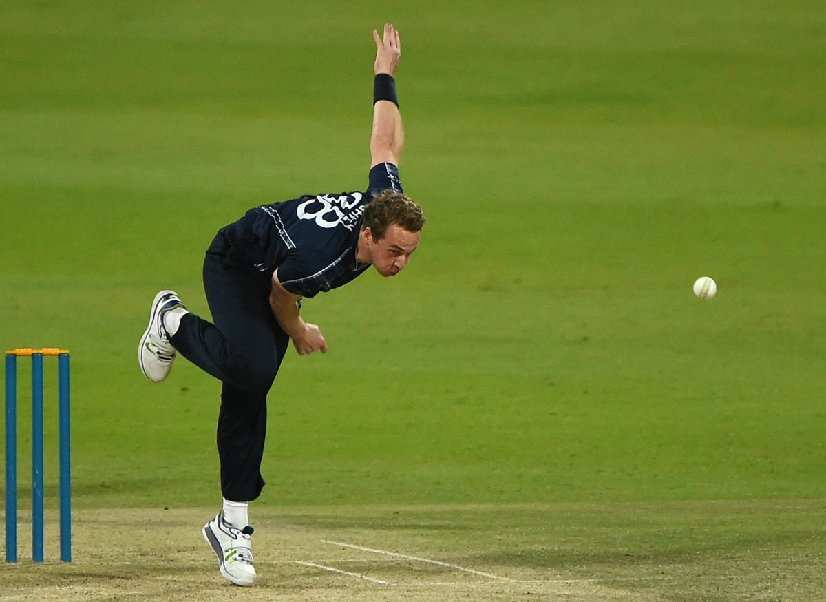 ICC's tweet photo. Josh Davey's 4/34 helps Scotland bowl out Netherlands for 141 to seal a 7 run win at the #DesertT20 https://t.co/xOLK40K8G7 #NetvSco https://t.co/JsdzJDIt6O