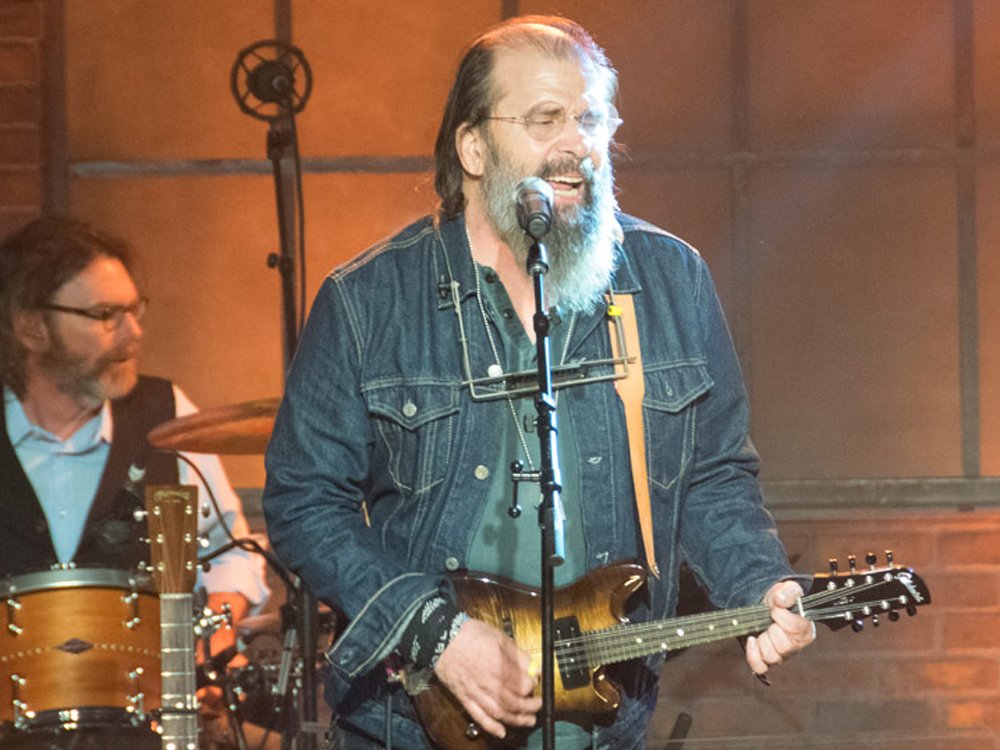 Happy Birthday to Steve Earle Today 
 