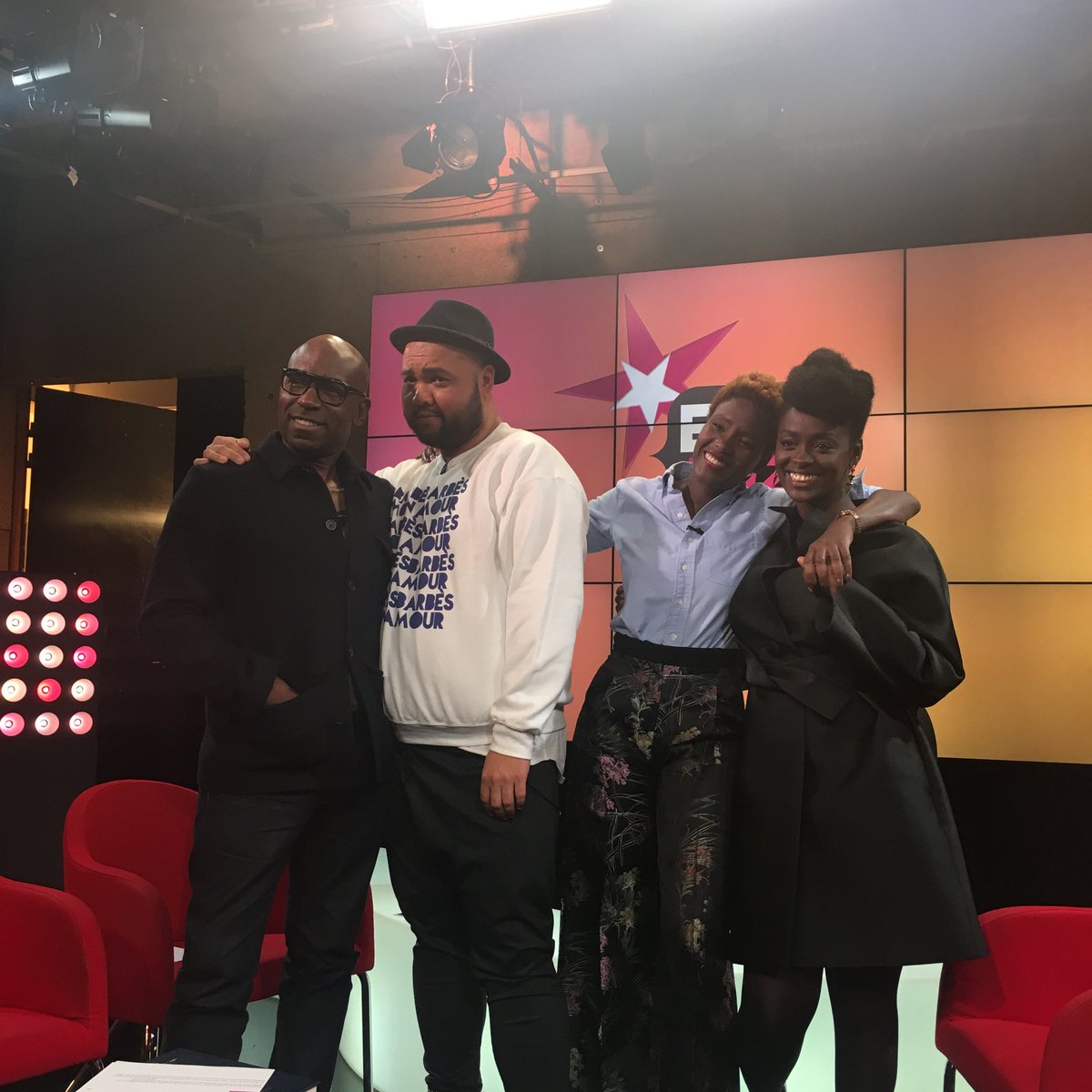 Academy_bet's tweet photo. Thanks for joining us We love you https://t.co/VTj1lwkxME
