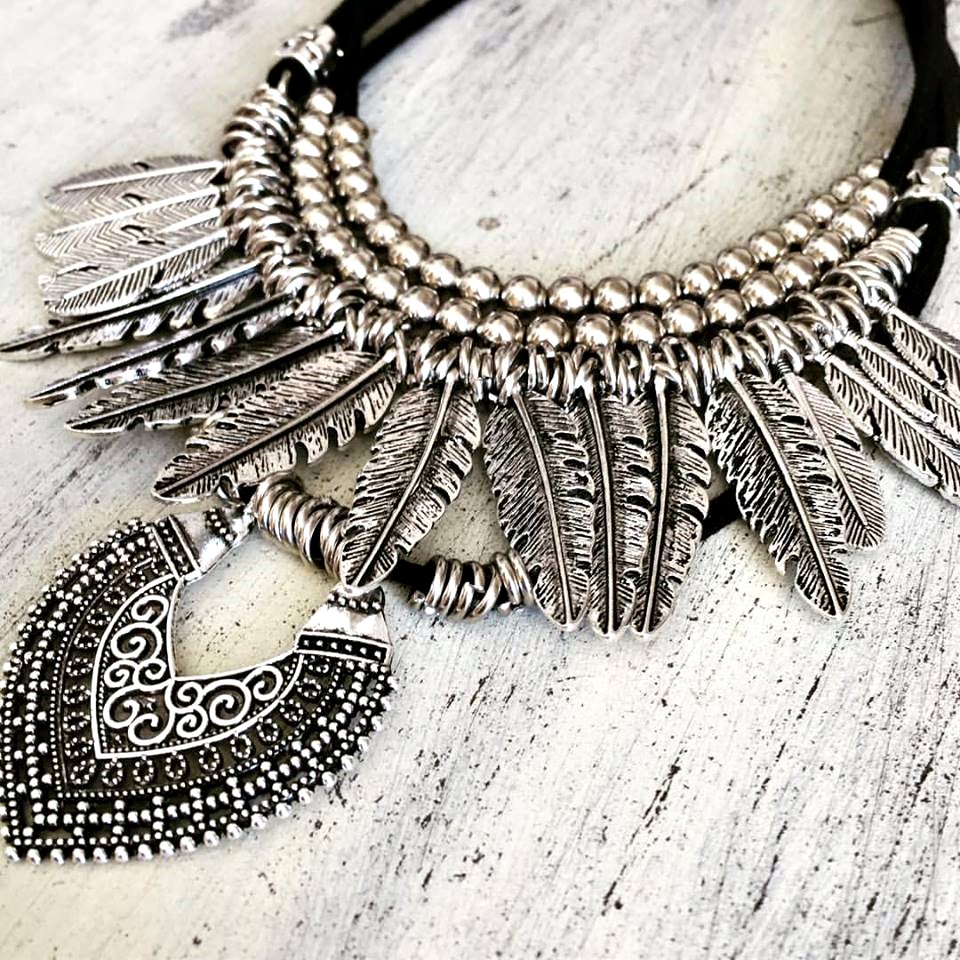 FortunataComp's tweet photo. 💞#Collar ((Rosa Negro)) Código 234💞 
#Levanta #Tu #Autoestima #Por #El #Cielol!
🌺🌺#Fortunata Y #Jacinta 🌺🌺 https://t.co/Pv4Kb0izN9