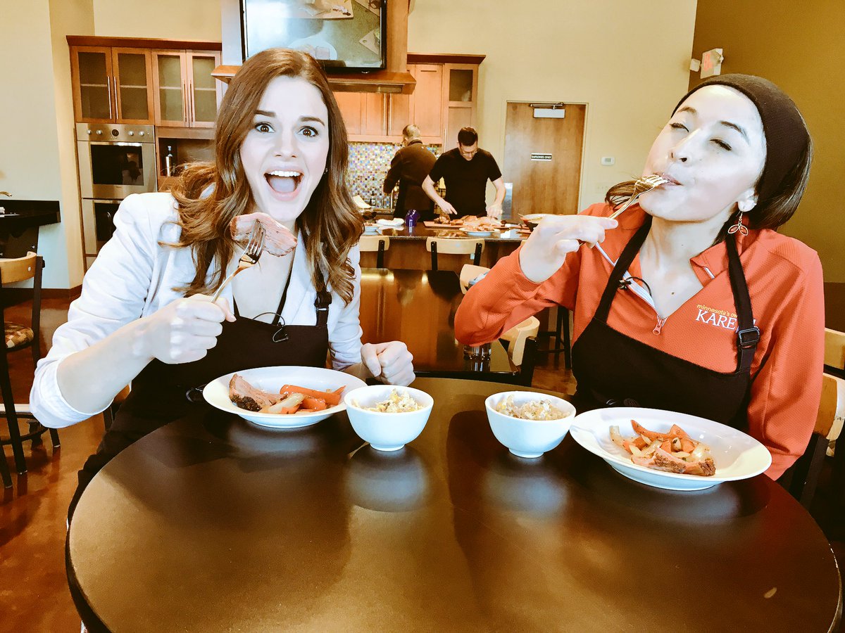 melissacolorado's tweet image. basically.