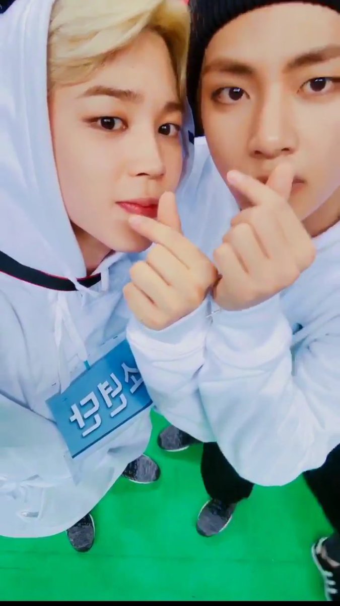 vminissi's tweet photo. [jb voice] so blessed so moved so grateful never gonna take it for granted always gonna give back.... ty https://t.co/VUB2LM82NI