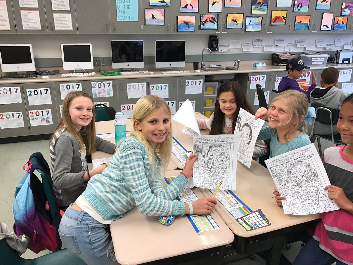 slopezDC's tweet photo. Having fun learning about prime and composite numbers while celebrating Dr. MLK! @rcsdDC https://t.co/iQqUhUTfU9