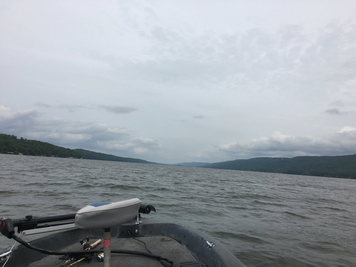 PhilipFishing's tweet photo. Lake Guntersville last April. Bass Pro Big Bass tournament. #fishing #cloudyday https://t.co/yHW9zbEUGW